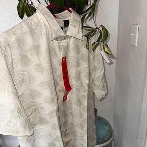 Nat Nast Shirts Medium Silk Blend Sh Slv NWT